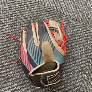 Barely used Rawlings Rev1x 11.5